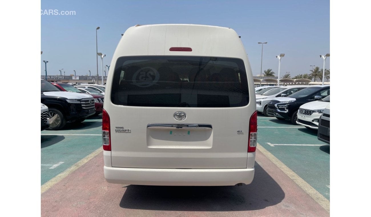 Toyota Hiace GL /// 16 SEATER // DIESEL ENGINE // MODEL 2024