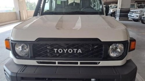 Toyota Land Cruiser Pick Up TOYOTA LC 79 4x4 DC PICKUP V6 4.0L PETROL MT