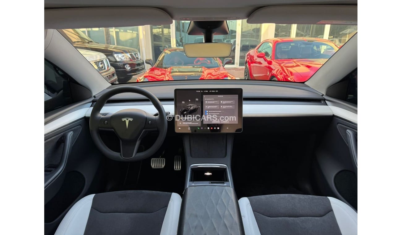 Tesla Model Y TESLA MODEL Y  PERFORMANCE GCC 2024 SERVICE HISTORY UNDER WARRANTY