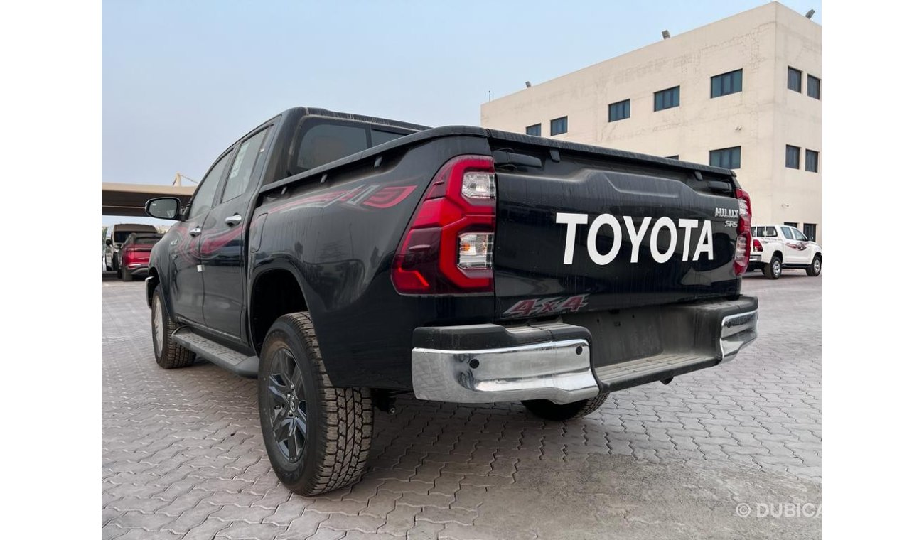 تويوتا هيلوكس 2023 Toyota Hilux SR5 GLX-S Double Cab (Full-Option with Key Start) 2.8L 4-cyl Diesel A/T 4x4 Only F