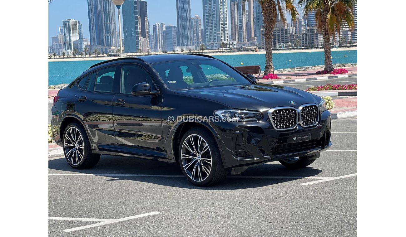 BMW X4 xDrive 30i BMW X4  XDrive 30 i M Kit 2022 GCC Service Contract  Under warranty