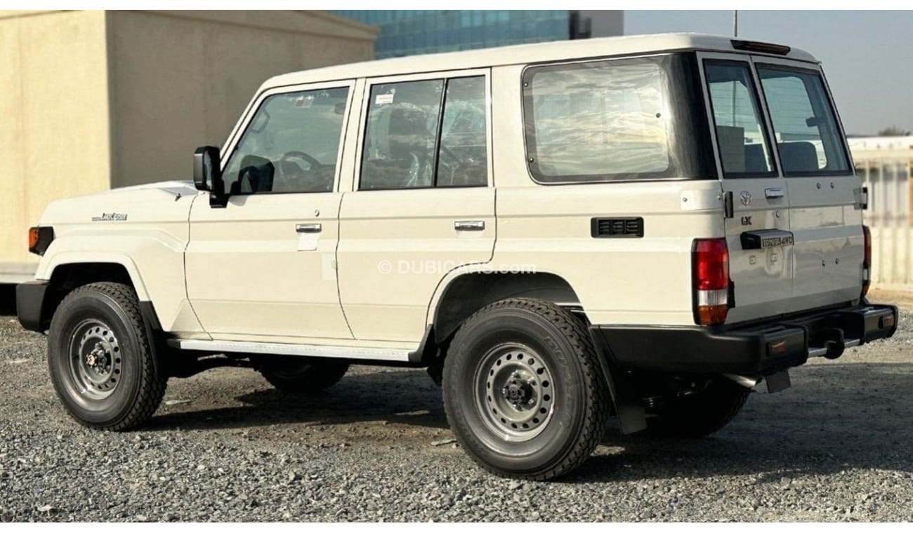 تويوتا لاند كروزر هارد توب LAND CRUISER HARD TOP LC76 DIESEL 4.2L diesel V6 MY2024