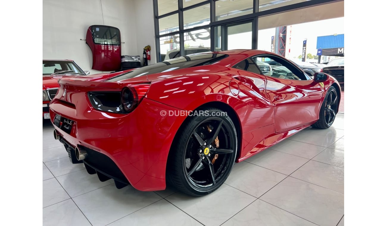 Ferrari 488 Std