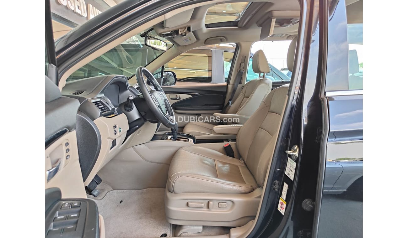 Honda Pilot AED 1,700 P.M | 2016 HONDA PILOT TOURING AWD 3.5L | 7 SEATS | FULLY LOADED VIP | GCC