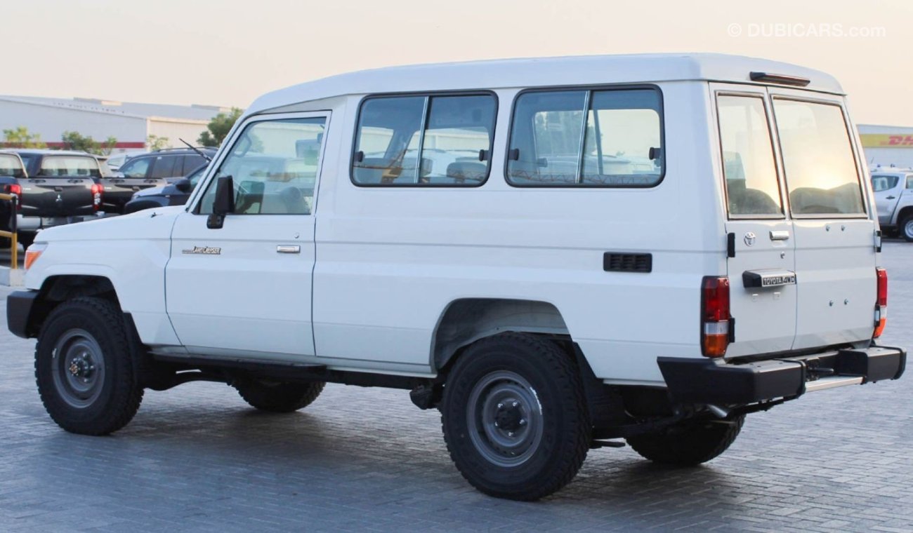 تويوتا لاند كروزر هارد توب LC78 (RHD) 4.2L V6 DIESEL