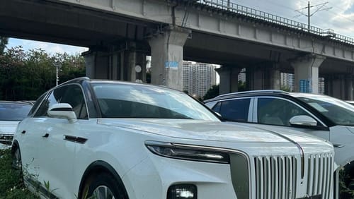 هونغشي EHS9 Hongqi EHS9 Standard 6 Seater