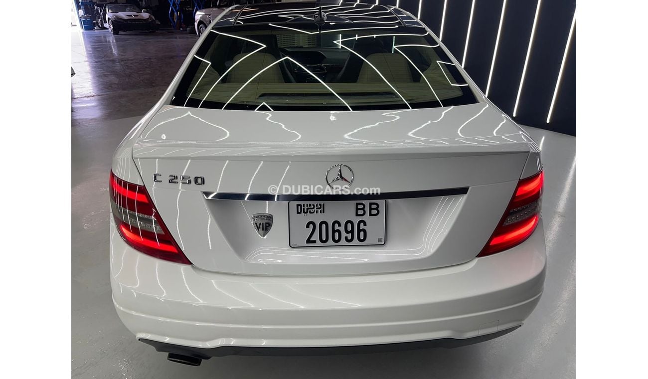 مرسيدس بنز C 250 1.8L, Turbo 4