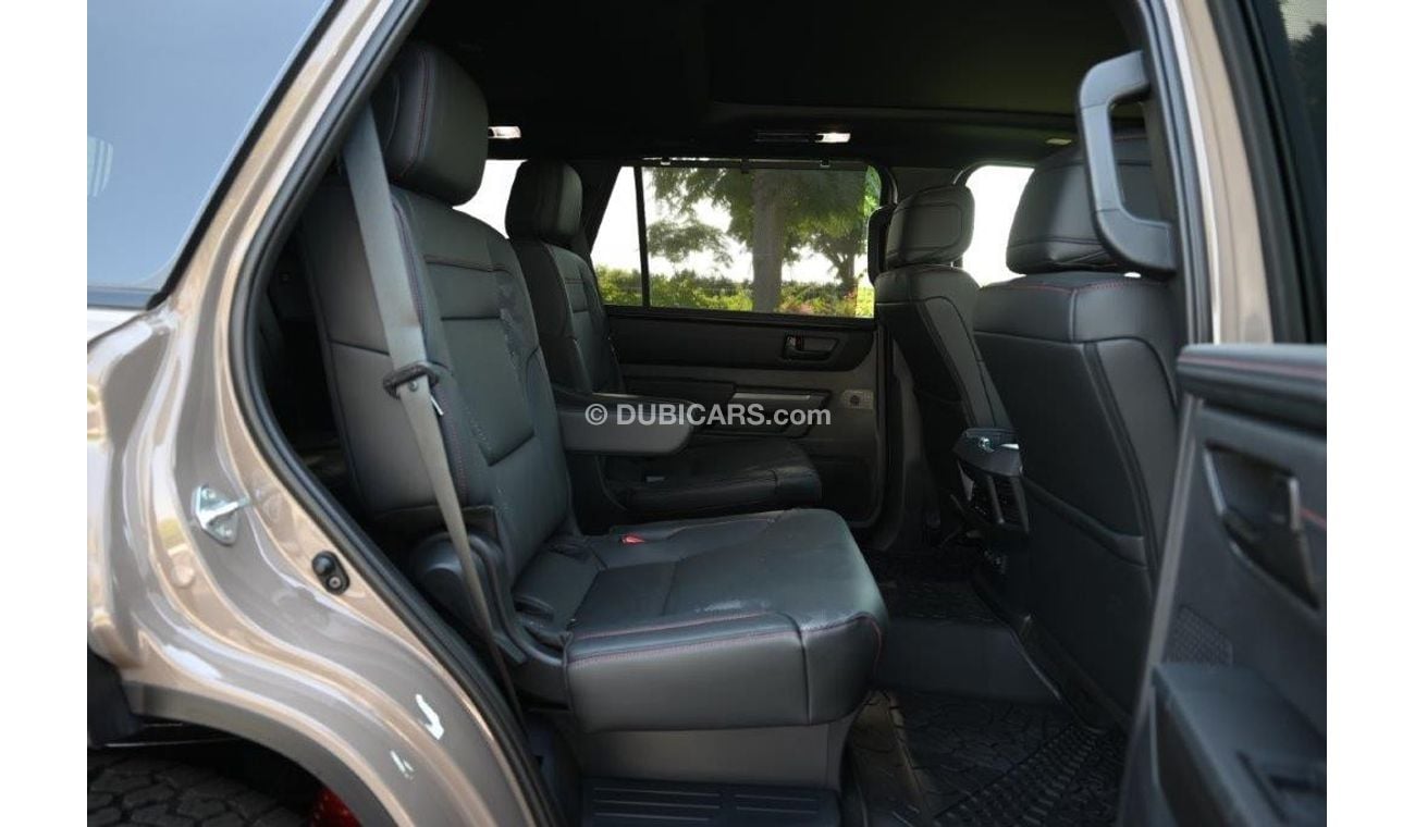 تويوتا سيكويا 2025 TOYOTA SEQUOIA TRD PRO HYBRID V6 3.5L TURBO 4WD 7-SEATER AT