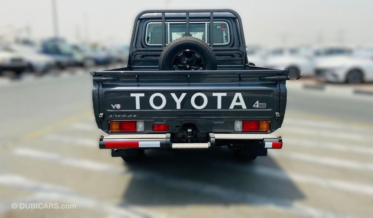 تويوتا لاند كروزر بيك آب 2024 Toyota Land Cruiser Hard Top LX 4.0L V6 With Diff Lock