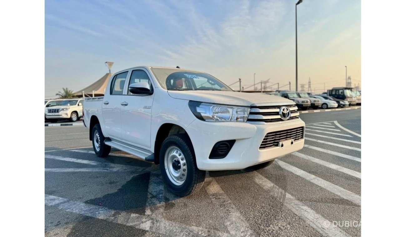 Toyota Hilux DLX -DC 2.7 AT