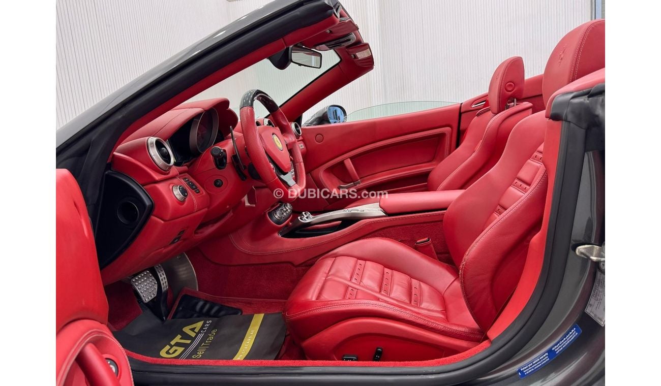 فيراري كاليفورنيا 2010 Ferrari California Convertible, Full Service History, Very Low Kms, Carbon Fiber Package, GCC