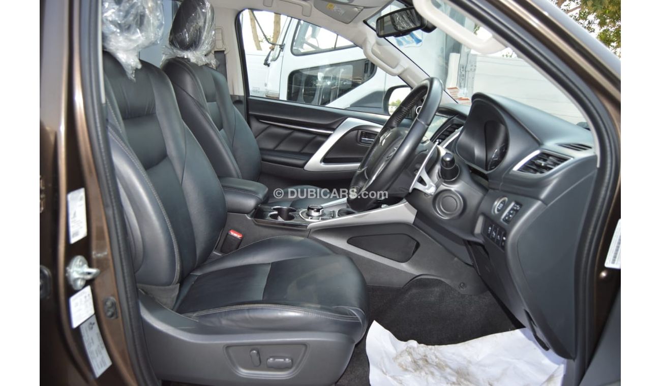 Mitsubishi Pajero Sport Full option leather seats clean car