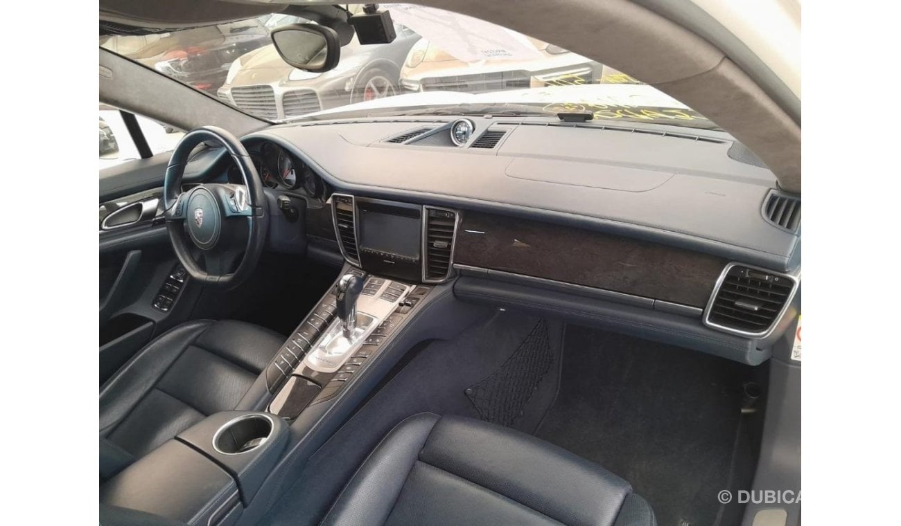 بورش باناميرا ٤ أس PORSCHE PANAMERA 4S 4.8L 2010, SPORTS CHRONO PACKAGE, SPECIAL BLUE INTERIOR, AND MORE..