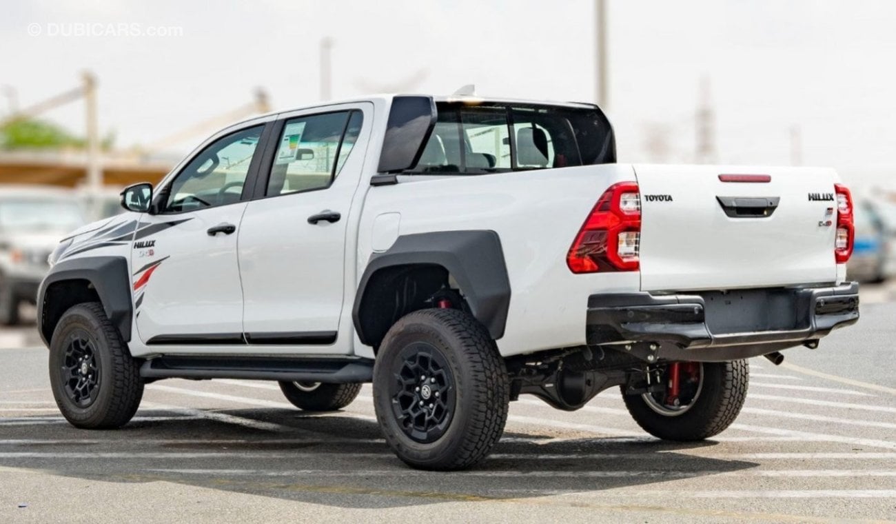 تويوتا هيلوكس 2024 Toyota Hilux GR SPORT 2.8L Diesel AT with Compressor - GCC (Export price)