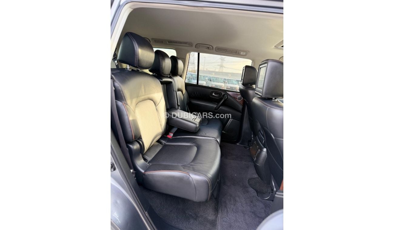 Nissan Armada Nissan Armada Platinum Full Option