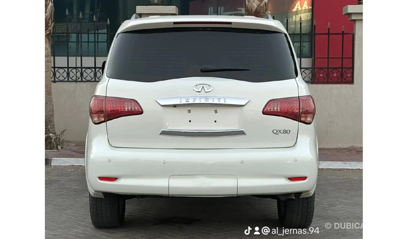 Infiniti QX80 Luxury