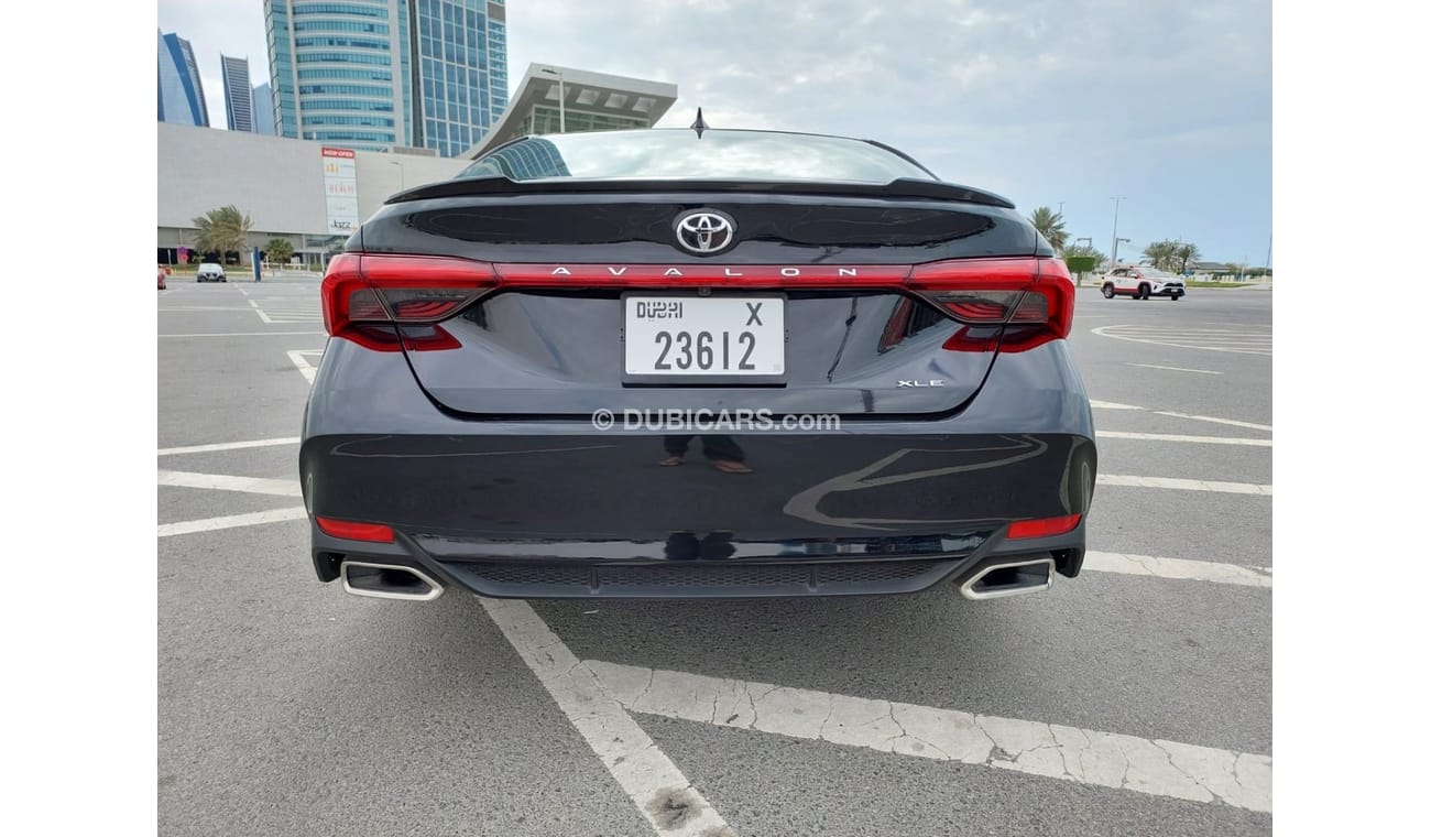 Toyota Avalon XLE