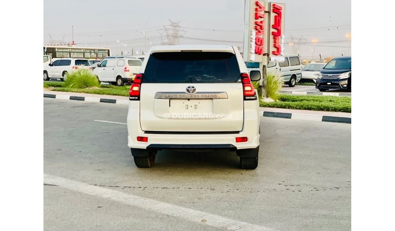 تويوتا برادو Toyota prado 2020 VXL V4 2.7 fuel petrol Excellent condition