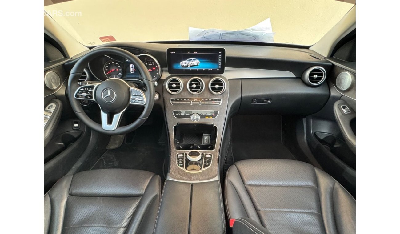 Mercedes-Benz C 300 Luxury