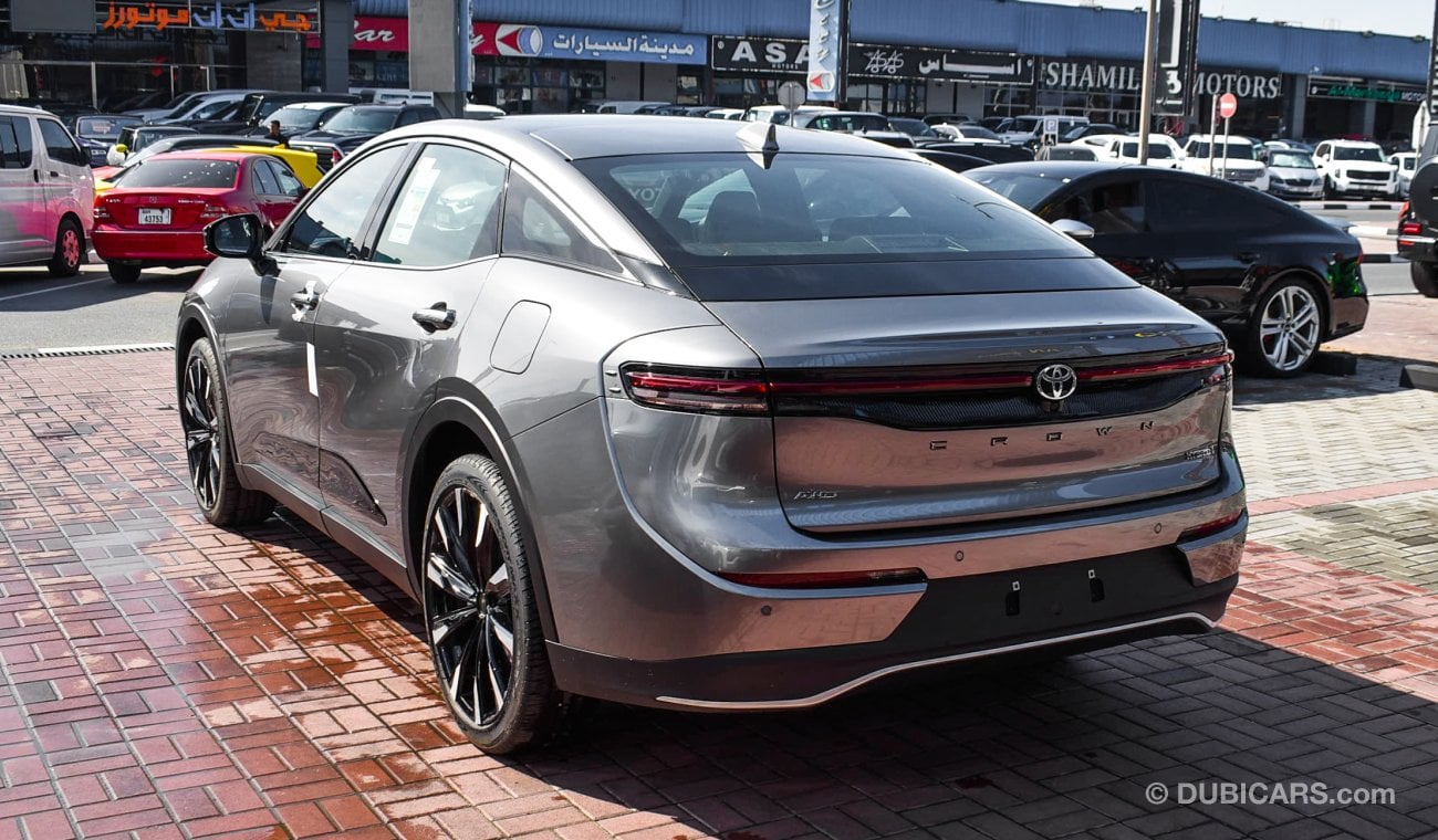 تويوتا كراون Hybrid AWD