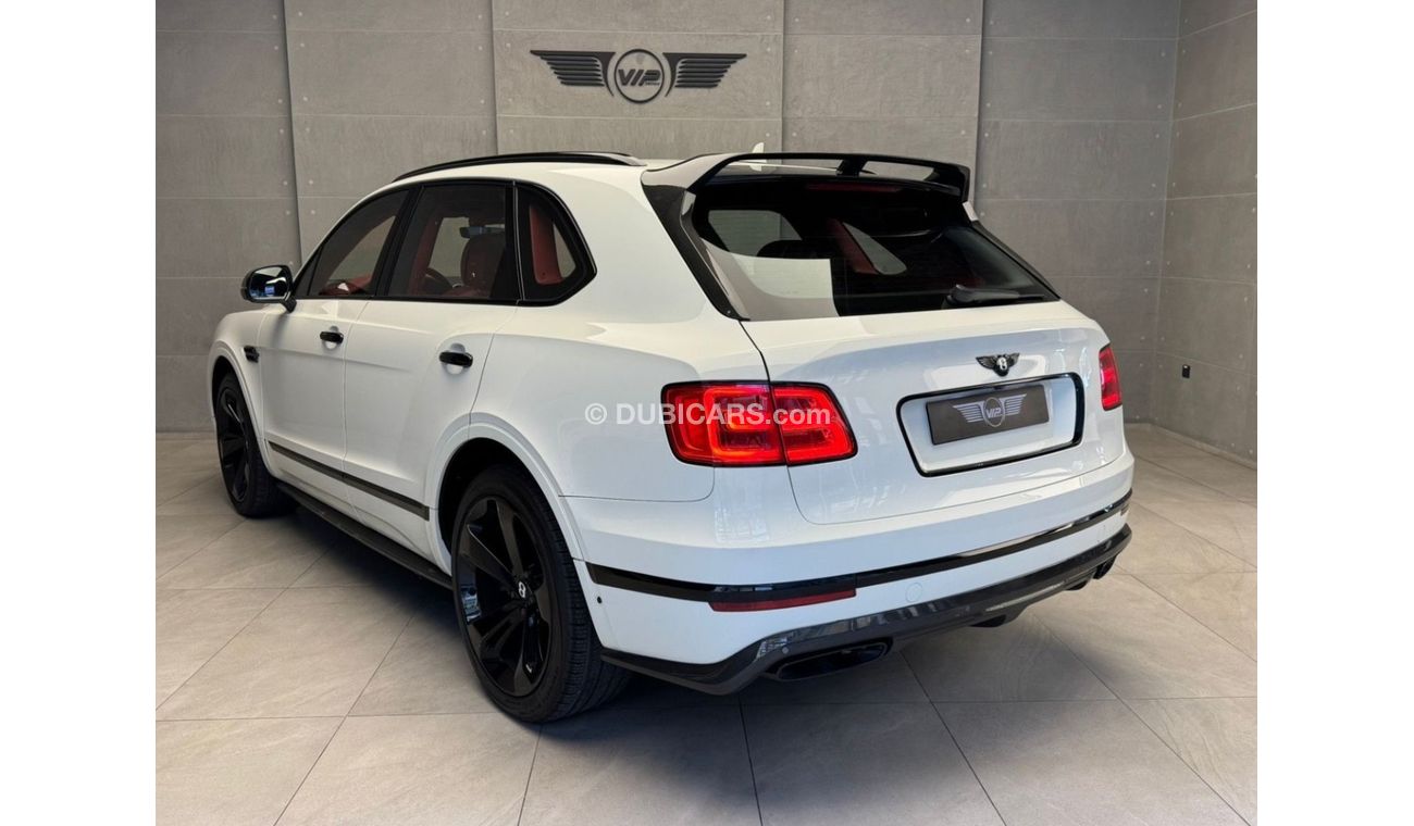 Bentley Bentayga W12 | 2017 | GCC Specs | Full Options