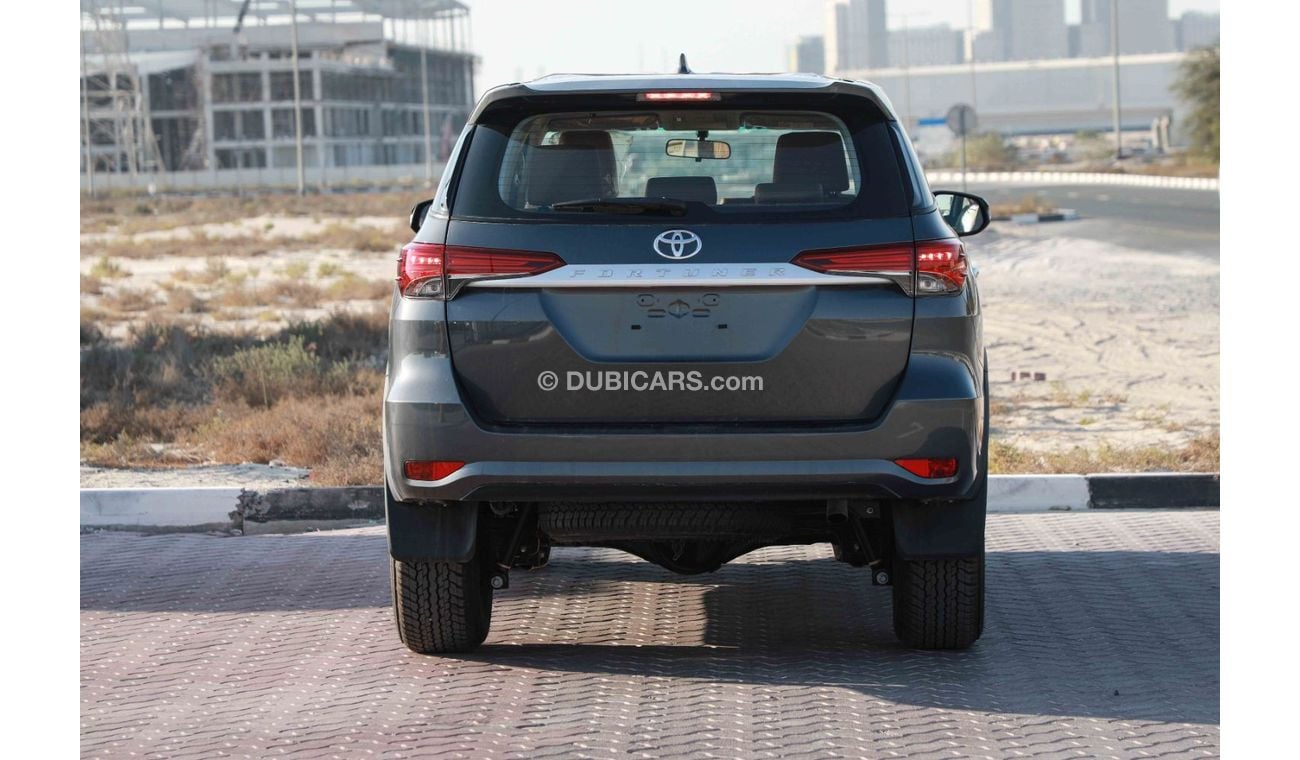 تويوتا فورتونر 2024 TOYOTA FORTUNER LOW 2.4 - GREY METTALIC inside QUARTZ | Export Only