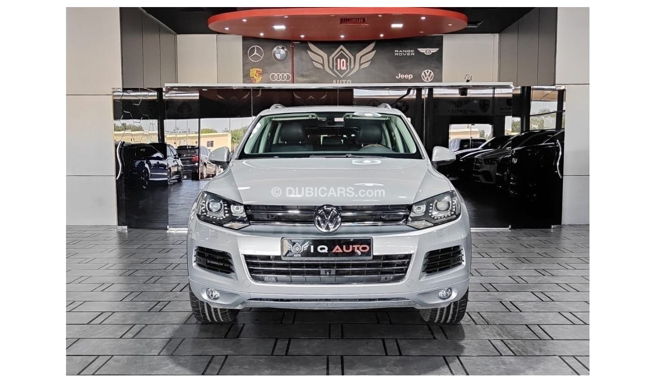 Volkswagen Touareg AED 2,100 P.M | 2015 VOLKSWAGEN TOUAREG SPORT | GCC | 360 *CAMERAS | FULLY LOADED