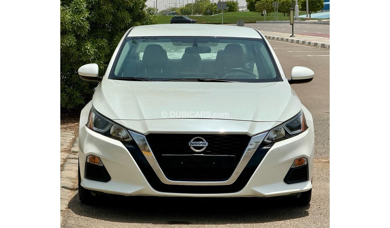 Nissan Altima 2.5 SV 2020 2.5L GCC (930/-MONTHLY)