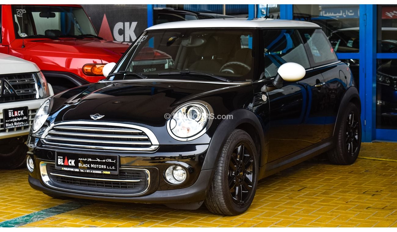 Used Mini Cooper 2013 for sale in Dubai - 256231