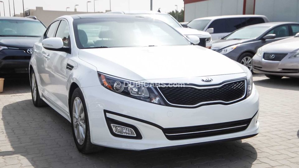 Kia Optima EX GDI for sale: AED 35,000. White, 2015