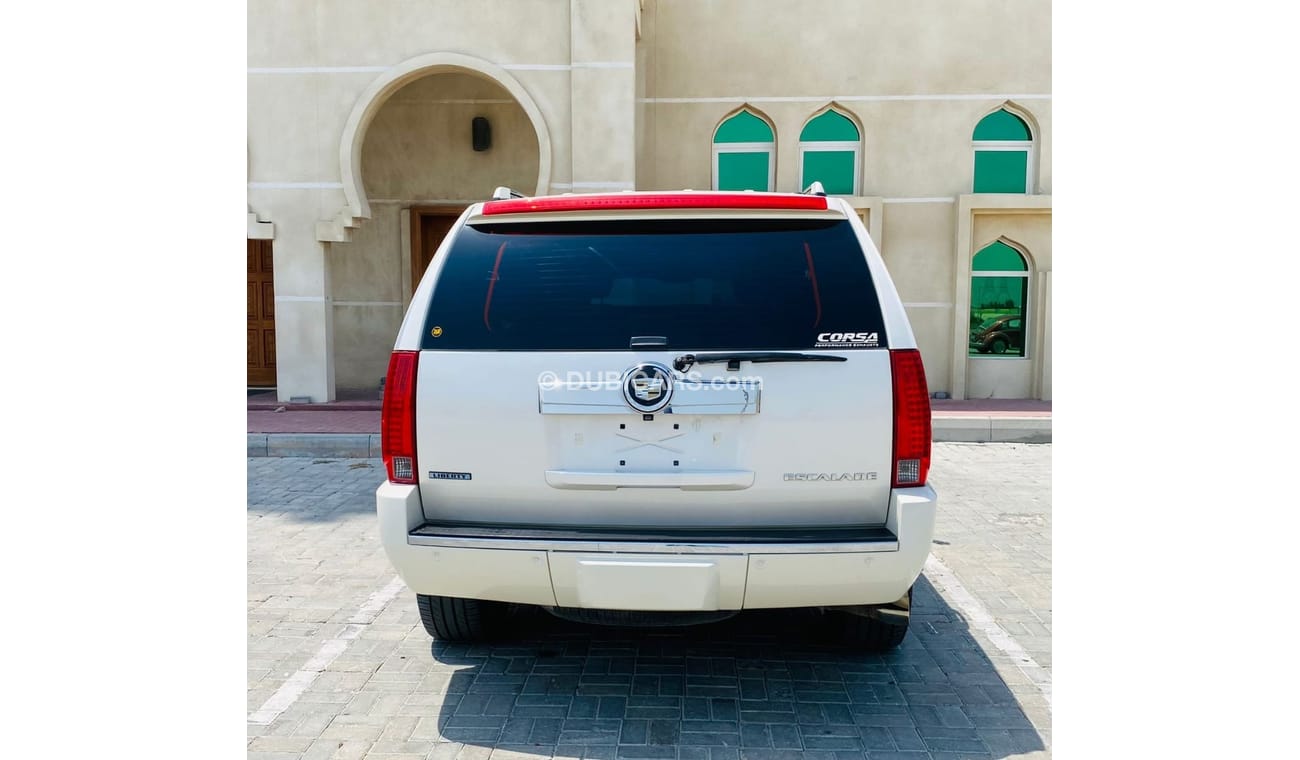 Cadillac Escalade Premium Good condition car GCC