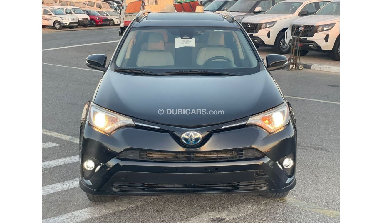 Toyota RAV4 2018 Toyota Rav4 XLE 4x4 Full Option Push Start - Sunroof - Hybrid Fuel - 40,000 Mileage