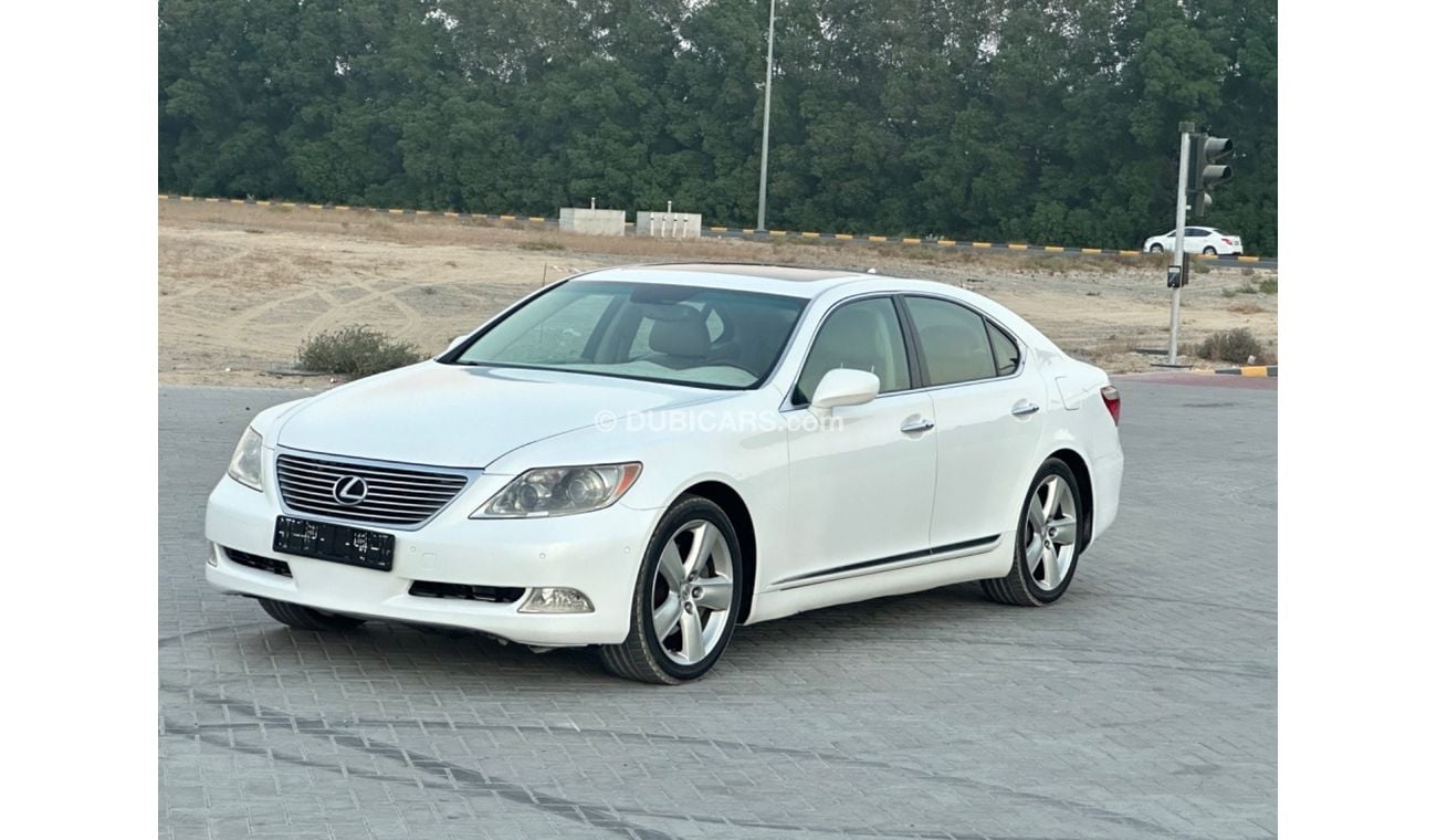 لكزس LS 460 MODEL 2007 car perfect condition inside and outside full option