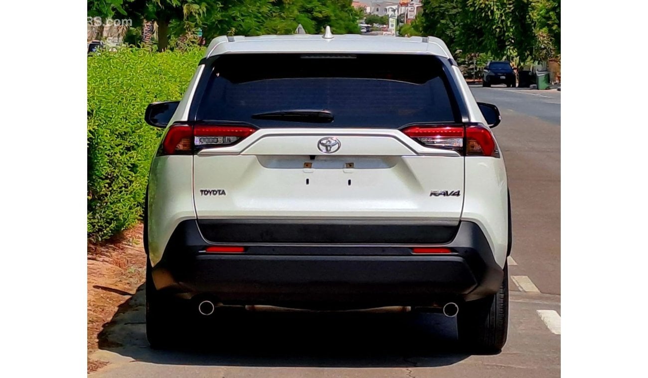 Toyota RAV4 EX 2022 2.5L GCC (1440/-MONTHLY)