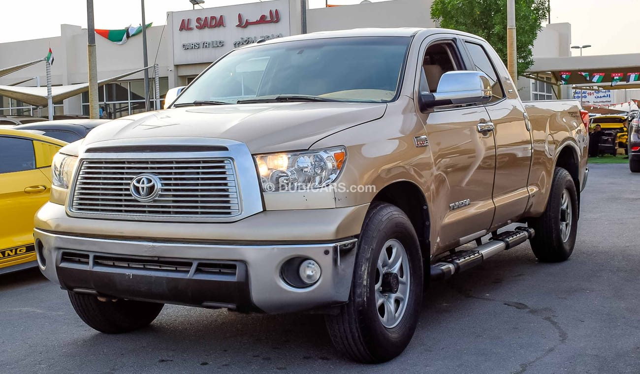 Toyota Tundra 5.7L V8 SR5