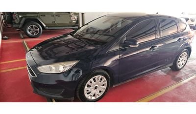 Ford Focus Ambiente 1.6L Hatchback