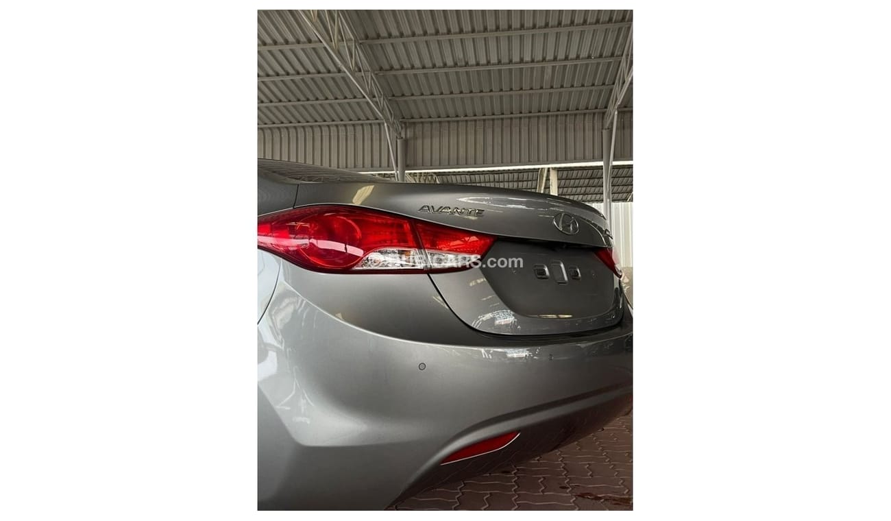 هيونداي افانتي HYUNDAI AVANTE AVANTGRADE 2012/1.6L/1598CC/KOREA SPECS