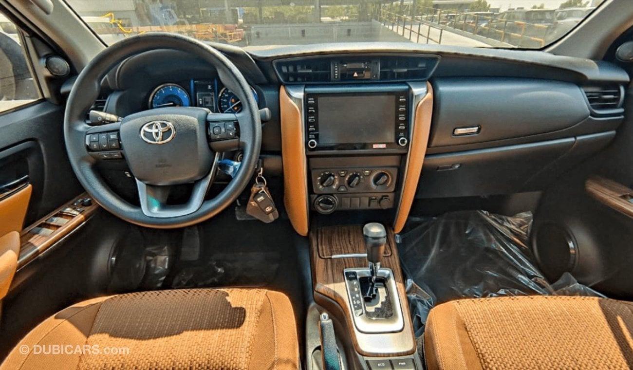 تويوتا فورتونر TOYOTA FORTUNER 2.7L 4WD PETROL 2024