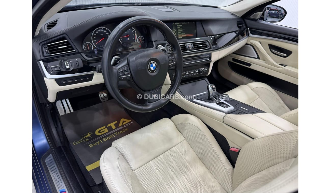 BMW M5 Std 4.4L 2013 BMW M5, Agency Full Service History, Excellent Condition, GCC