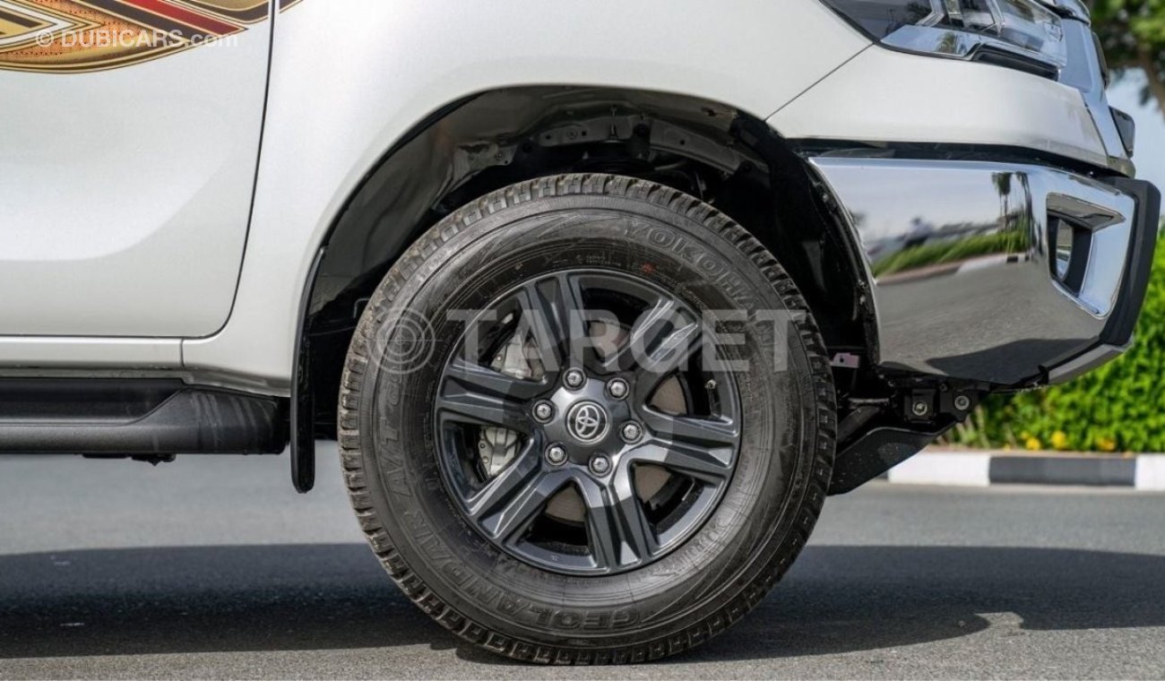 تويوتا هيلوكس Toyota hilux 2.7L petrol  MY 2024