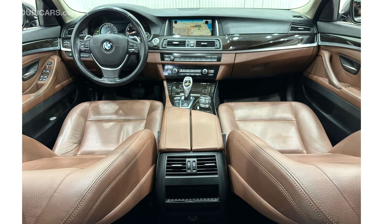 بي أم دبليو 528i Std 2015 BMW 528i, Full Service History, Full Options, Excellent Condition, GCC