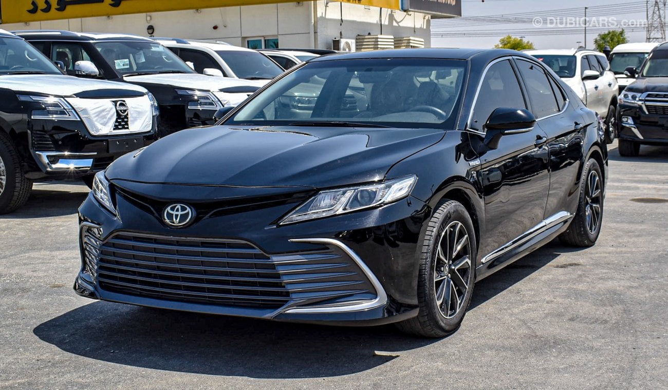 Toyota Camry 2.5 L Hybrid