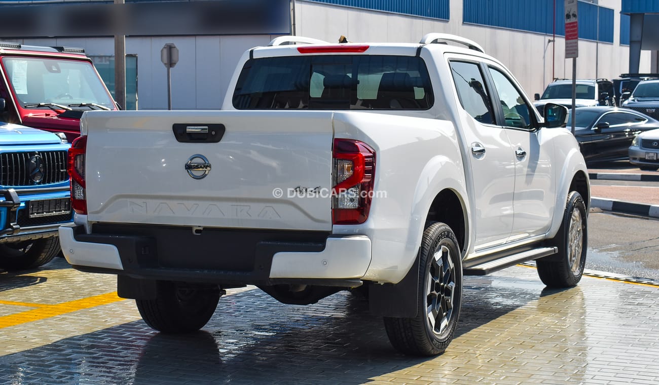 Nissan Navara 2.5L Diesel 4X4