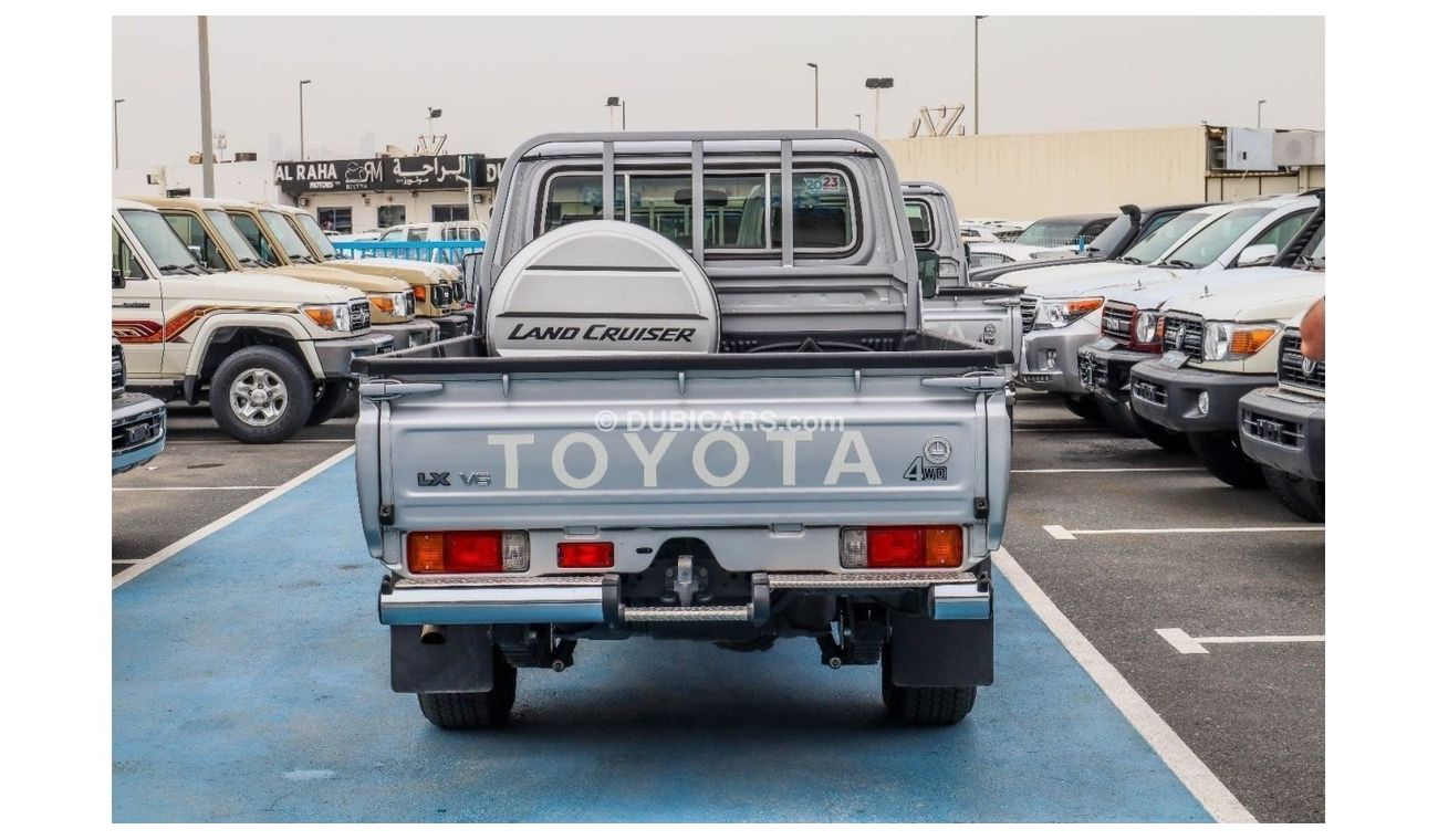 تويوتا لاند كروزر بيك آب 2023 MODEL TOYOTA LAND CRUISER 79 SINGLE CAB PICKUP LX V6 4.0L PATROL 4WD MANUAL TRANSMISSION