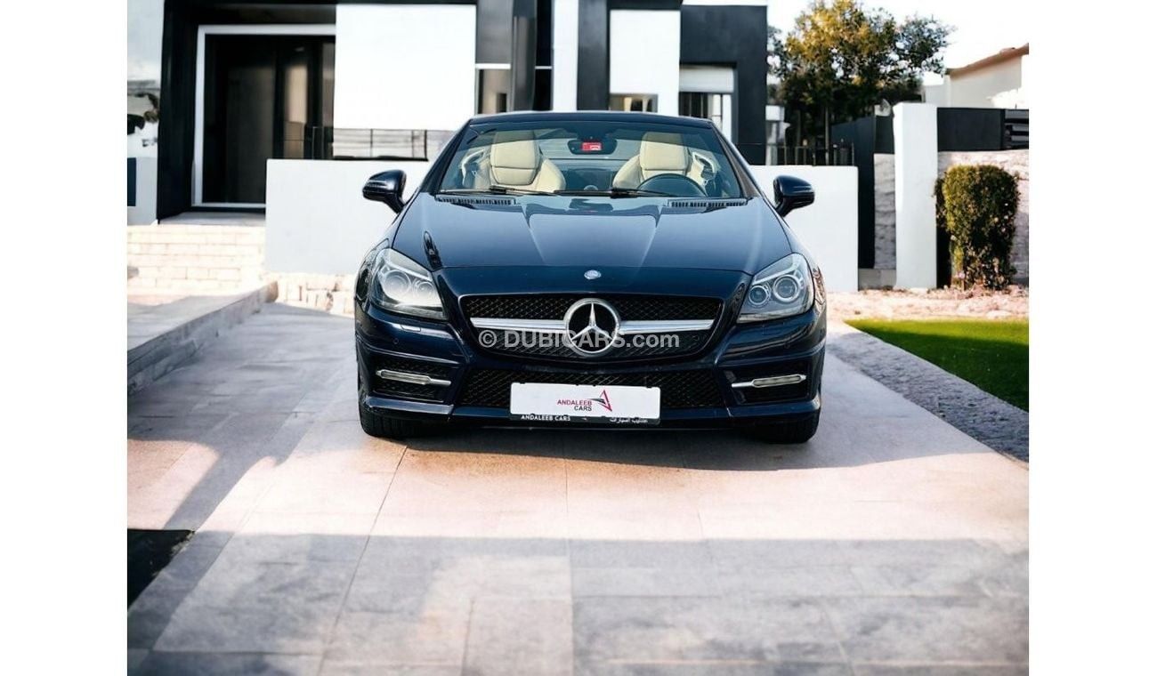 Mercedes-Benz SLK 200 AED 1,300 PM | MERCEDES-BENZ SLK-200 | CONVERTIBLE | GCC | LOW MILEAGE | 0% DWONPAYMENT