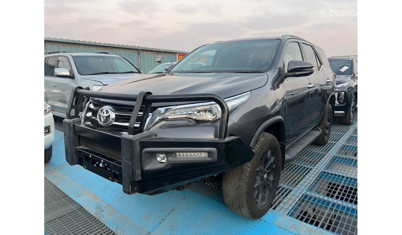 تويوتا فورتونر Toyota Fortuner RHD diesel engine