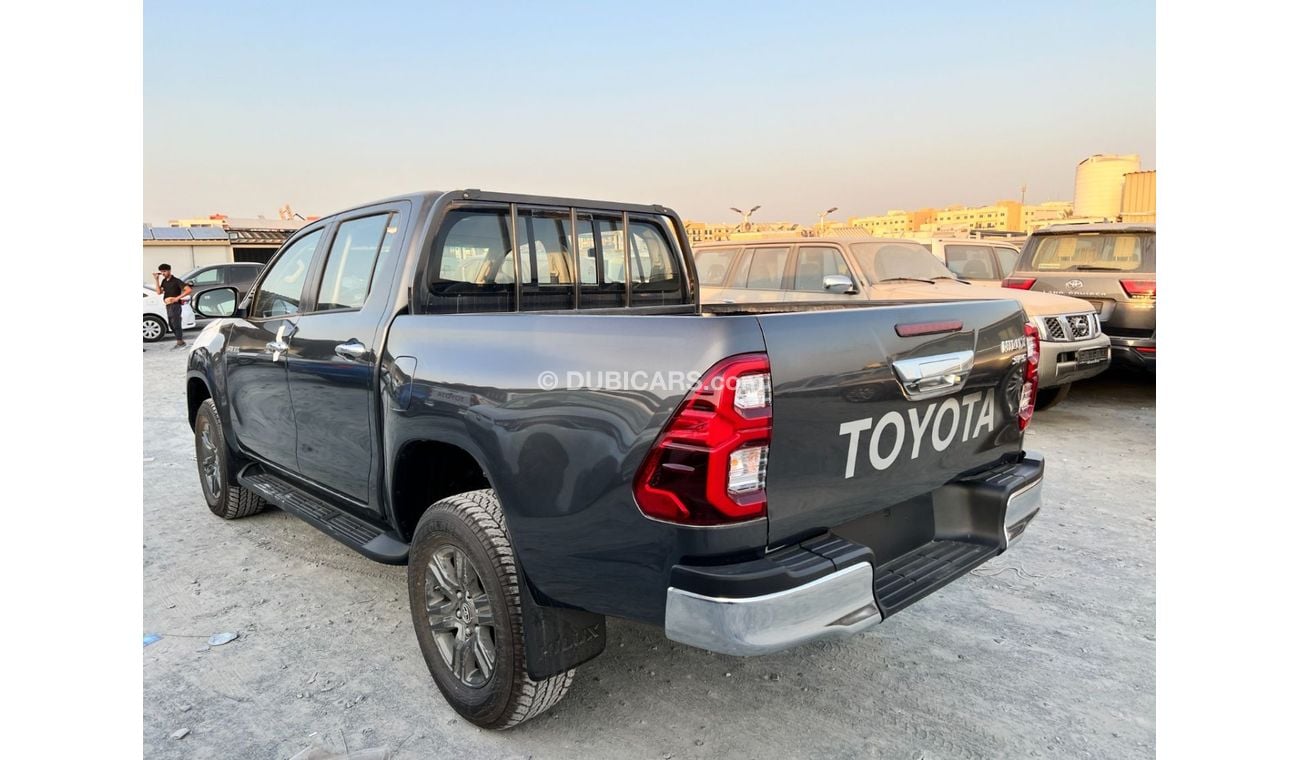 Toyota Hilux 2024 Toyota Hilux Double Cable GLX (Full-Option) 2.4L 4-Cyl Diesel A/T 4x4 Only For Export