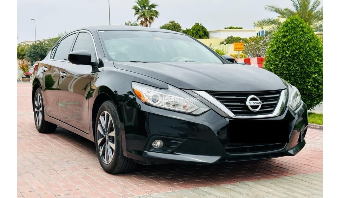 Nissan Altima SV