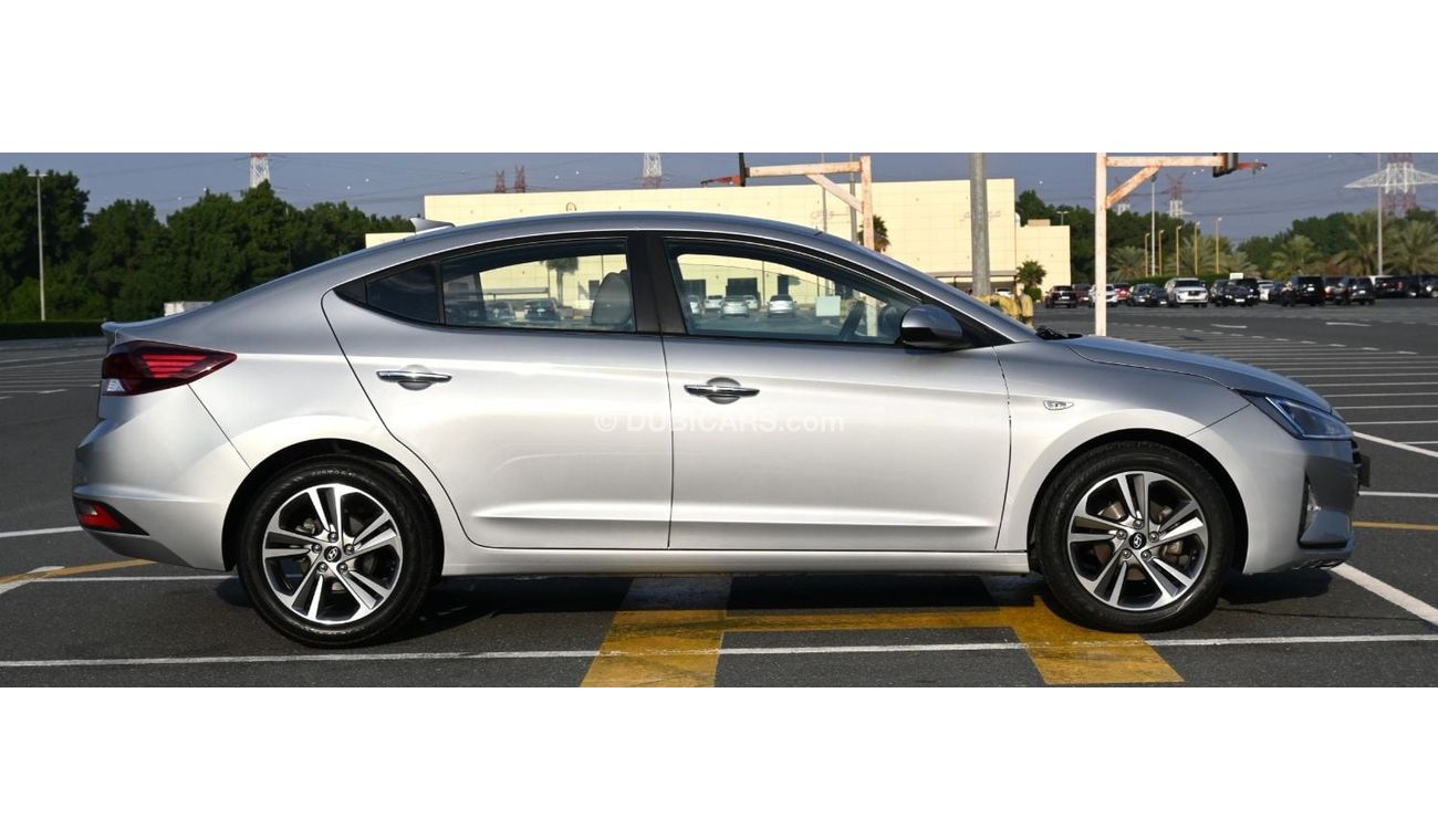 Hyundai Elantra hyundai elantra 2020 GCC EXCELLENT CONDITION WITHOUT ACCIDENT