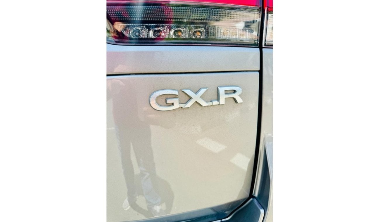 تويوتا لاند كروزر LAND CRUISER GXR 4.0L FULL OPTION GCC 2024 BRAND NEW 0 KMS